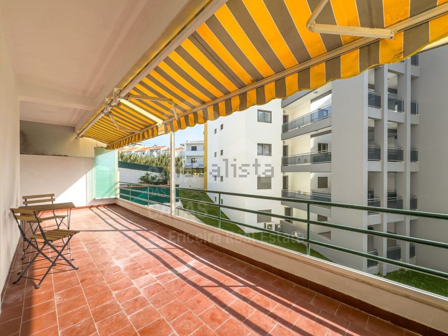 公寓 t3出售在 Centro da Vila - 阳台