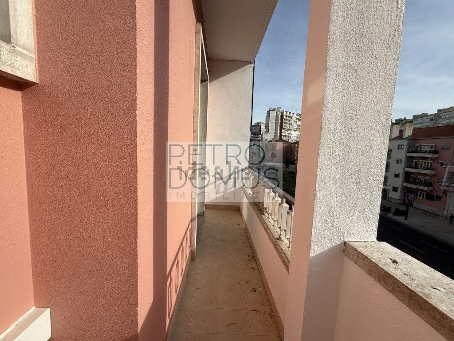 出租公寓 t2在 Bairro de Alvalade - 详情