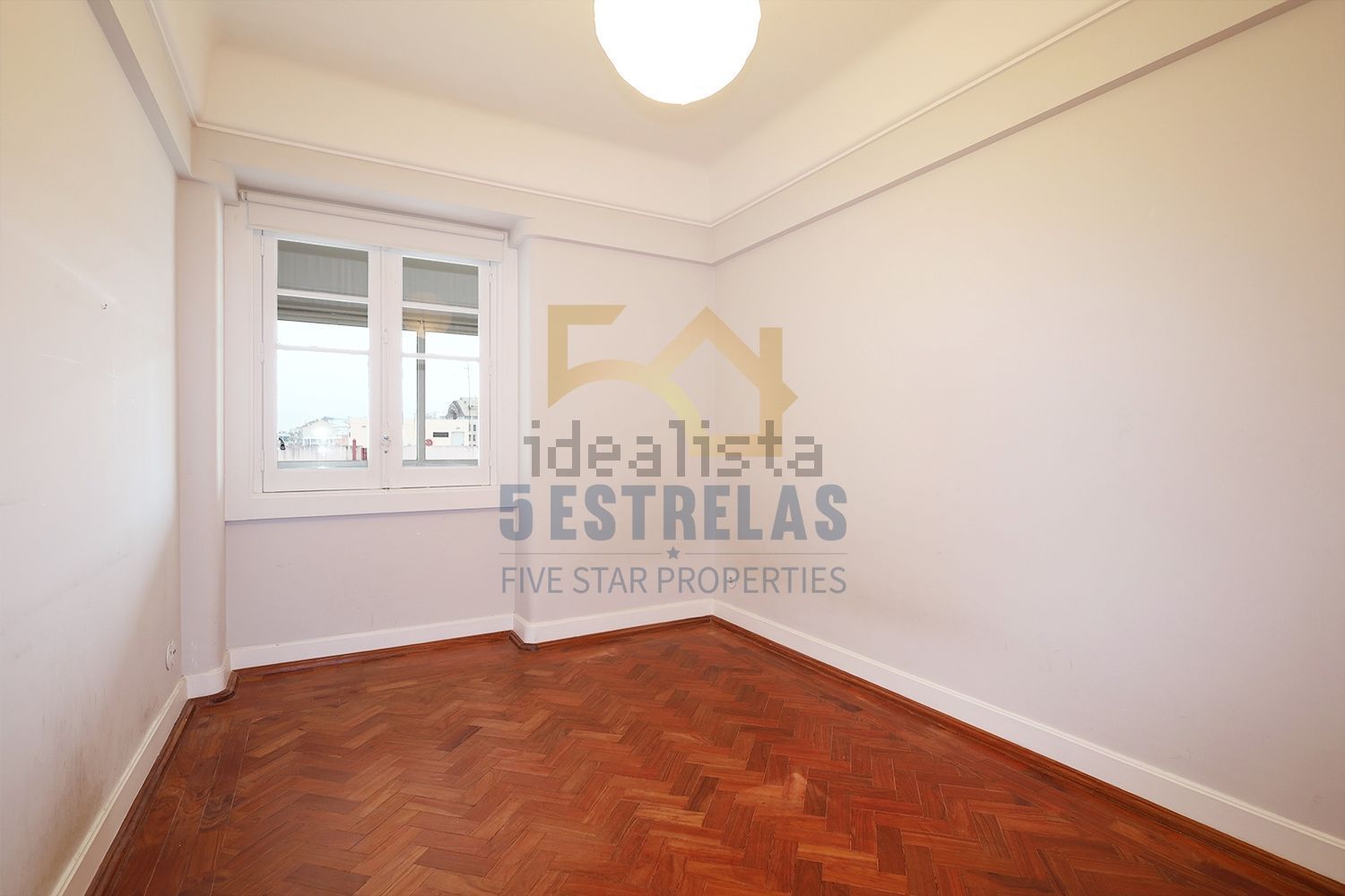 出租公寓 t5在Avenida Elias Garcia - 居住