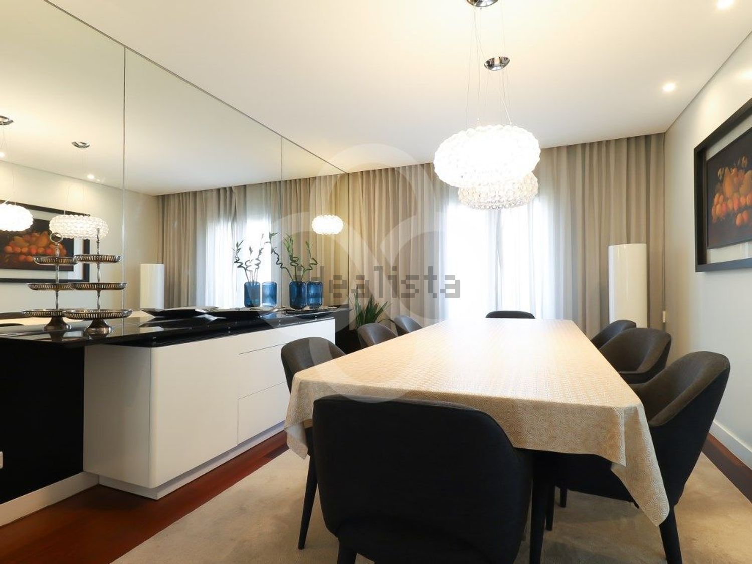 公寓 t4出售在Avenida Marquês de Tomar, 25 d - 客厅