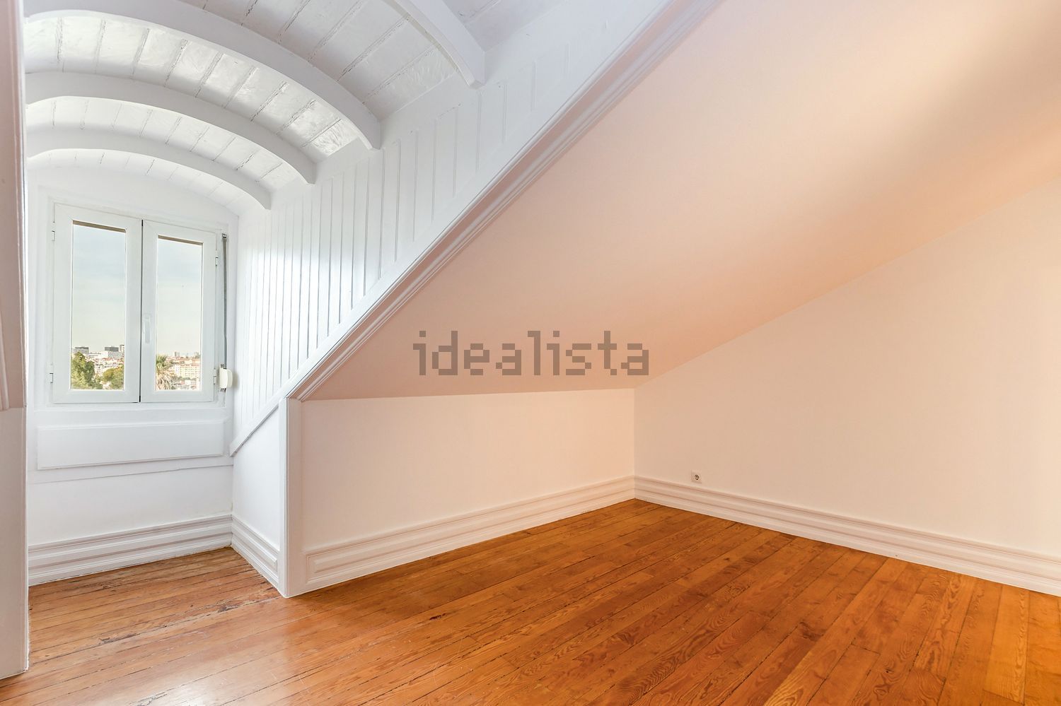 出租公寓 t5在Rua da Escola Politécnica, 20 - 居住
