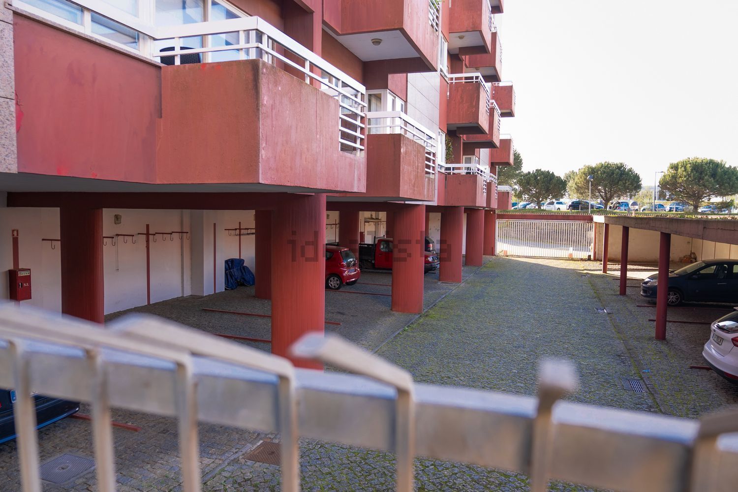 出租公寓 t1在Avenida do Cabedelo, 161 AvenidadoCabedelonsetorCom - 停车位