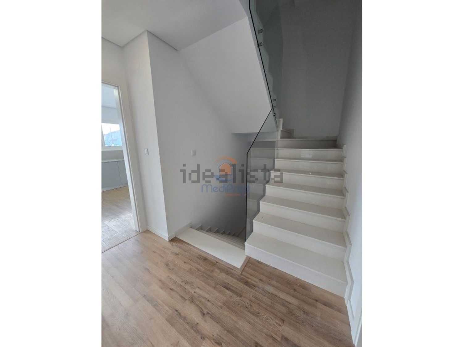 小楼房或独栋别墅出售在 Pontinha e Famões - 详情