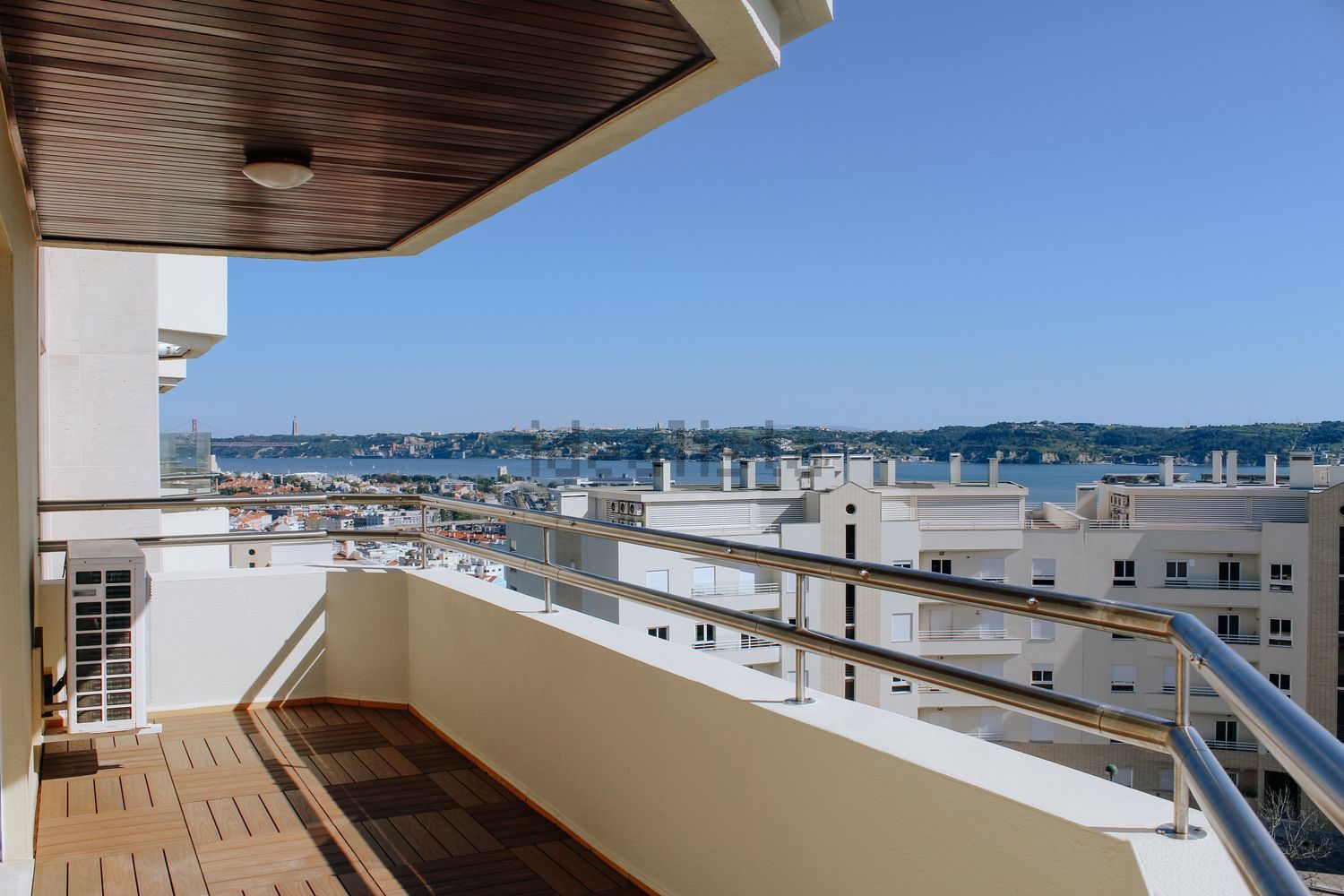 出租公寓 t3在Rua Doutor Augusto José da Cunha, 3 - 露台