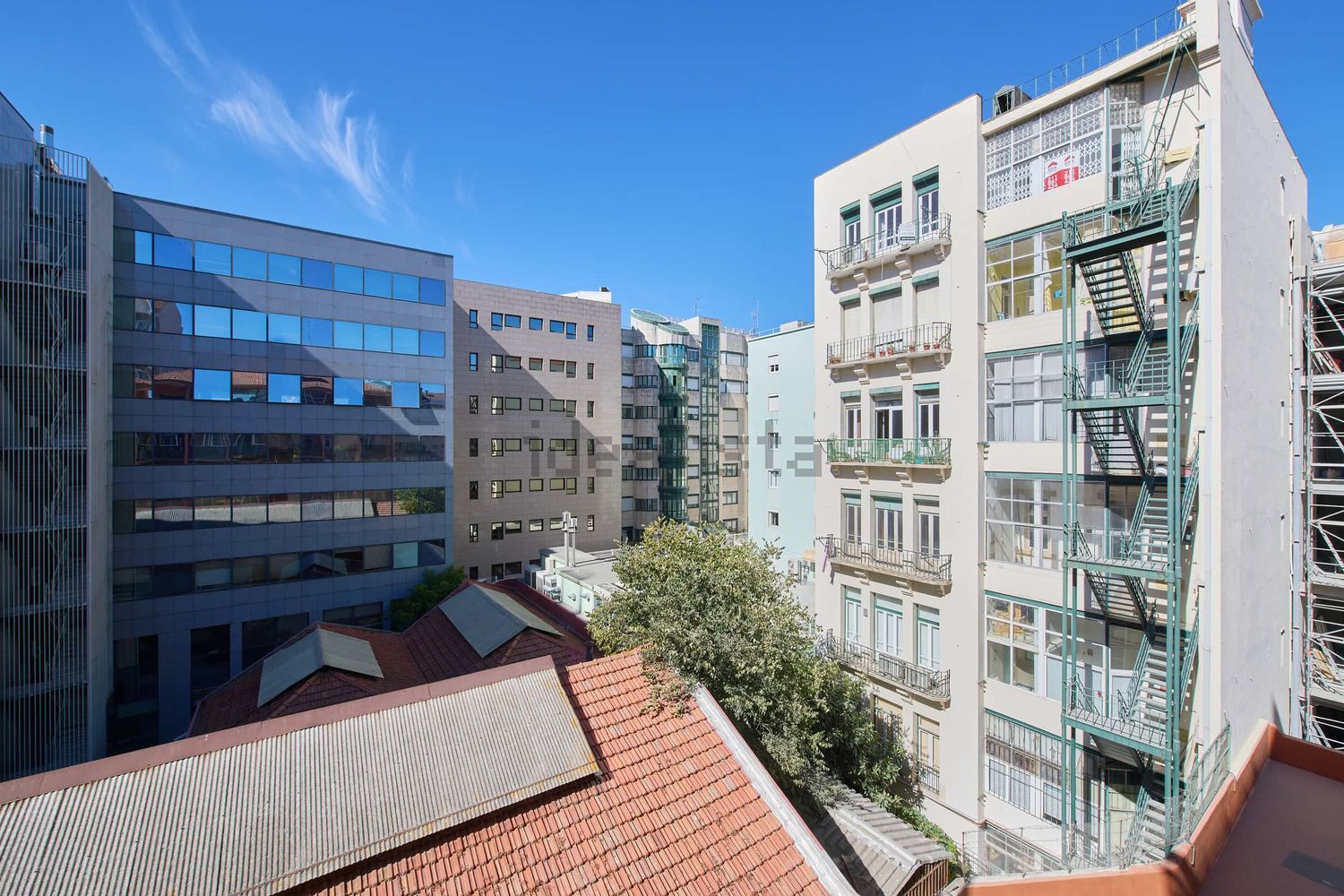 出租房间在Avenida António Serpa, 26 - 视线
