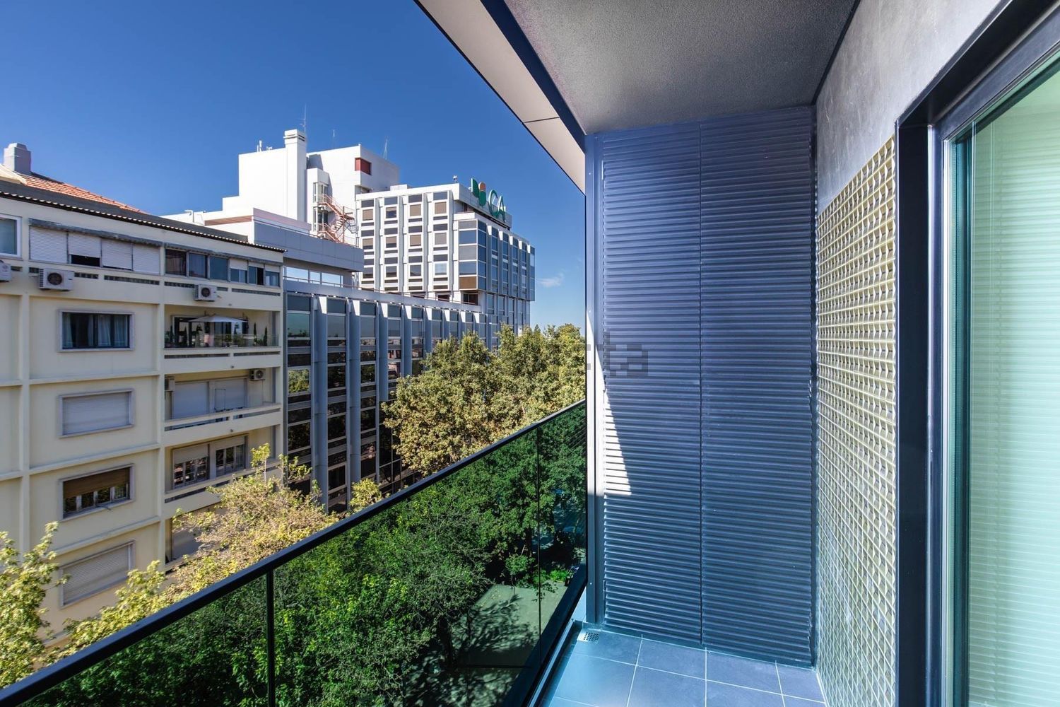 公寓 t3出售在 Bairro Azul - Parque Eduardo VII - 阳台
