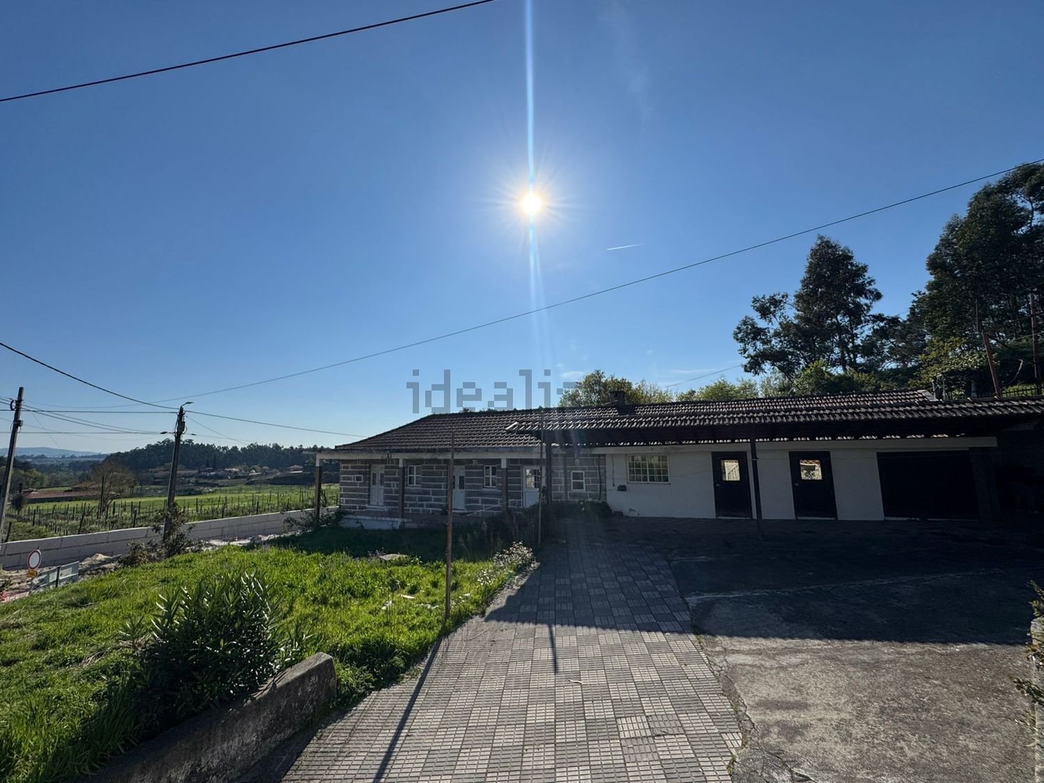 小楼房或独栋别墅出售在Estrada de Santa Cristina, 881 - 外立面
