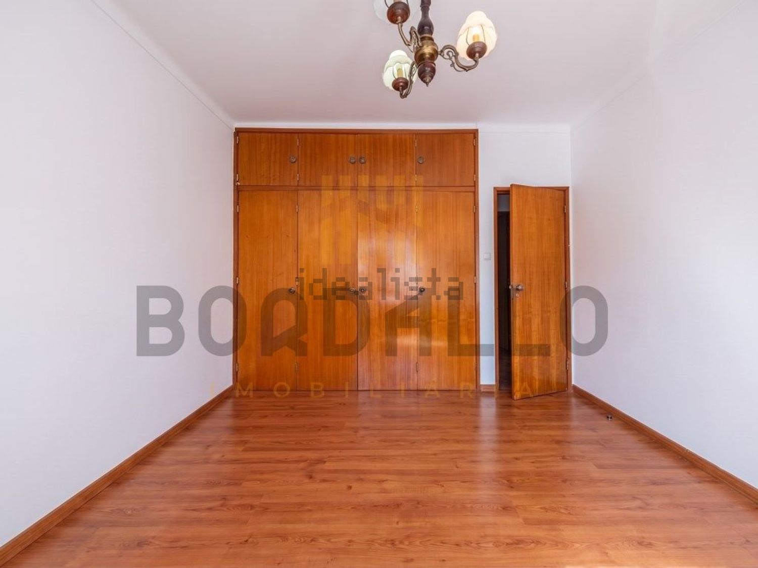 小楼房或独栋别墅出售在Rua do Avenal - 居住