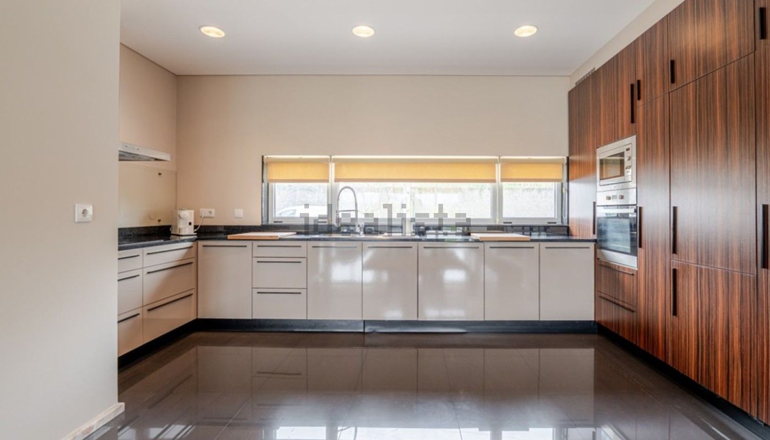 小楼房或别墅出售在 Portas Fronhas - Formariz - 厨房