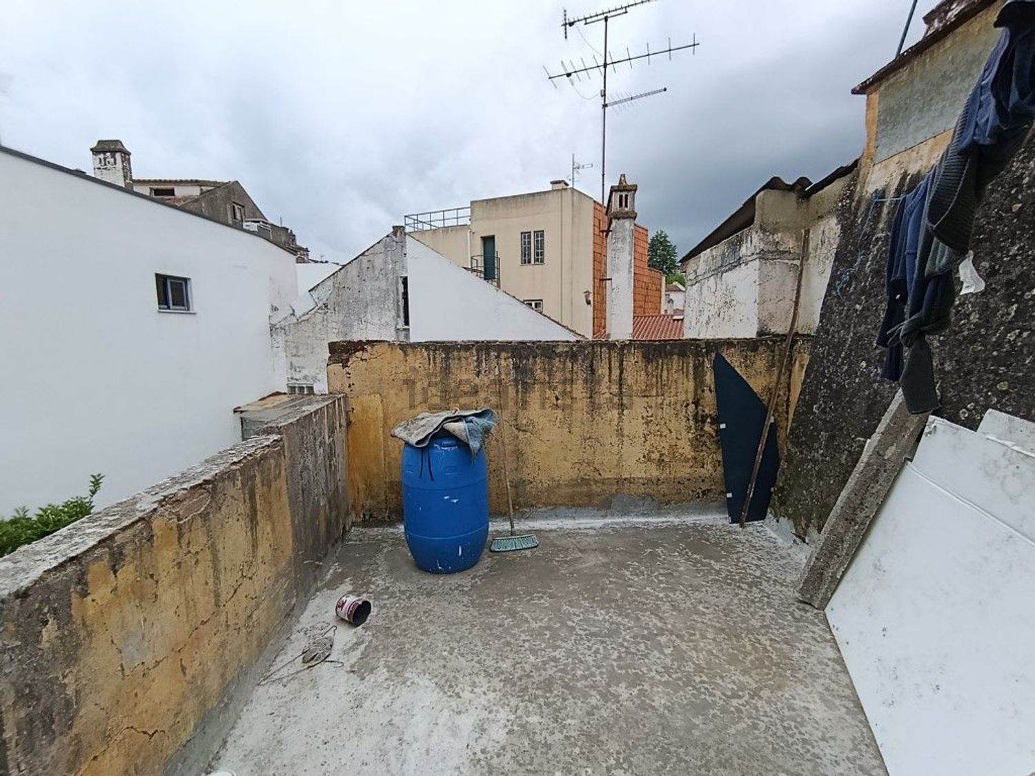 小楼房或独栋别墅出售在Rua Dom Miguel de Almeida - 阳台