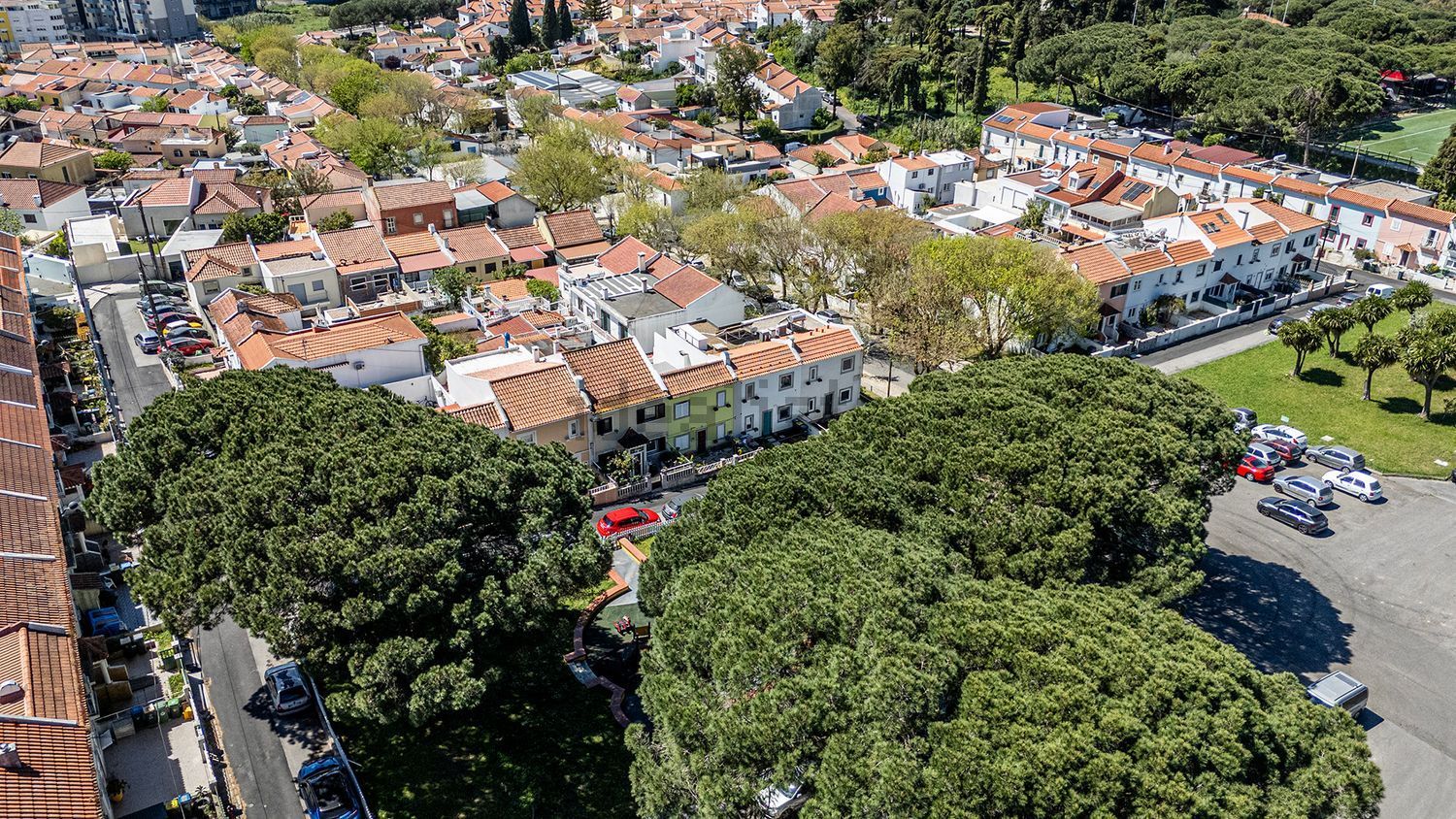 联排别墅出售在Rua Maria Teresa de Noronha, 9 - 视线