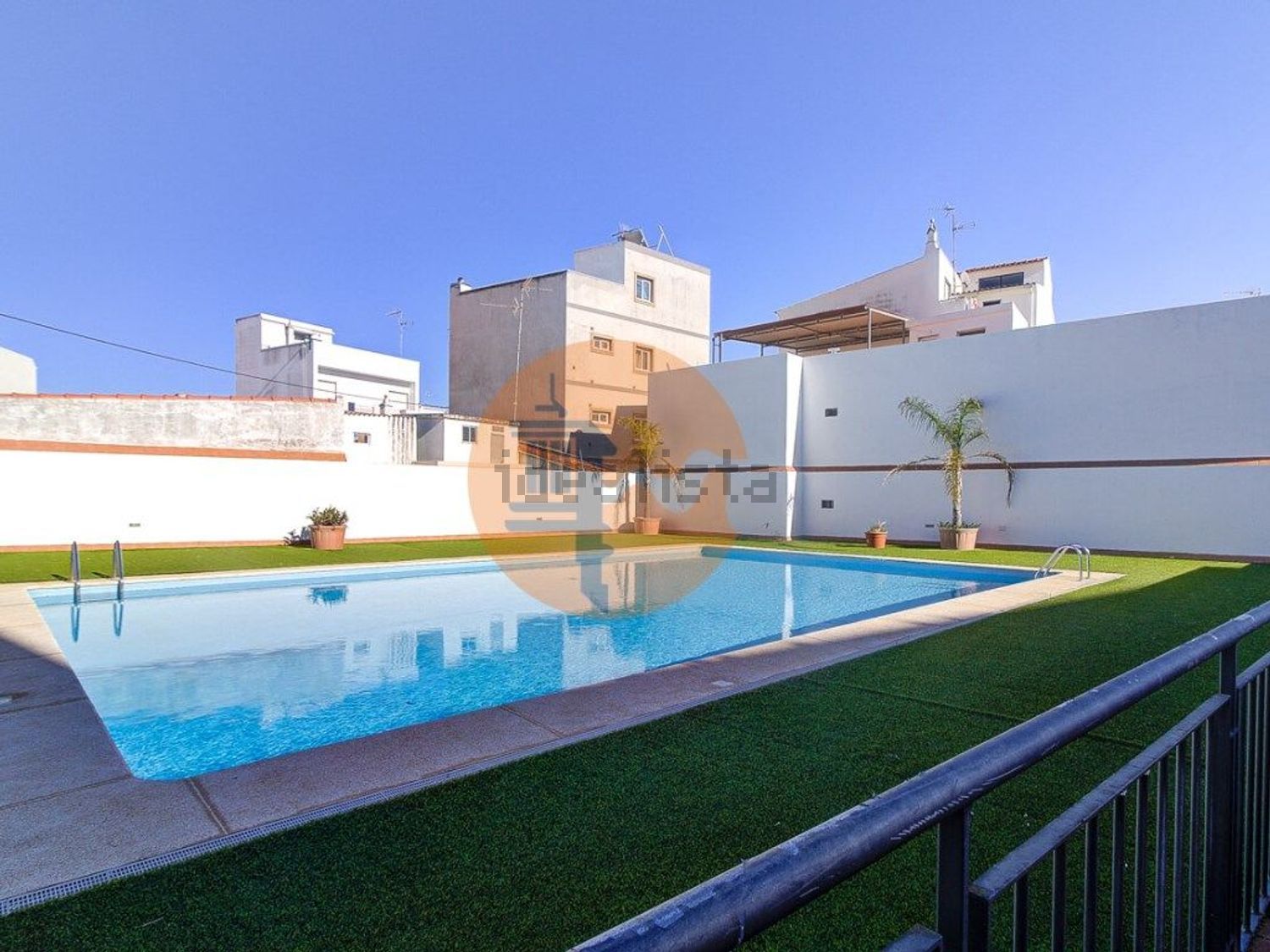 公寓 t2出售在 Vila Real de Santo António - 游泳池