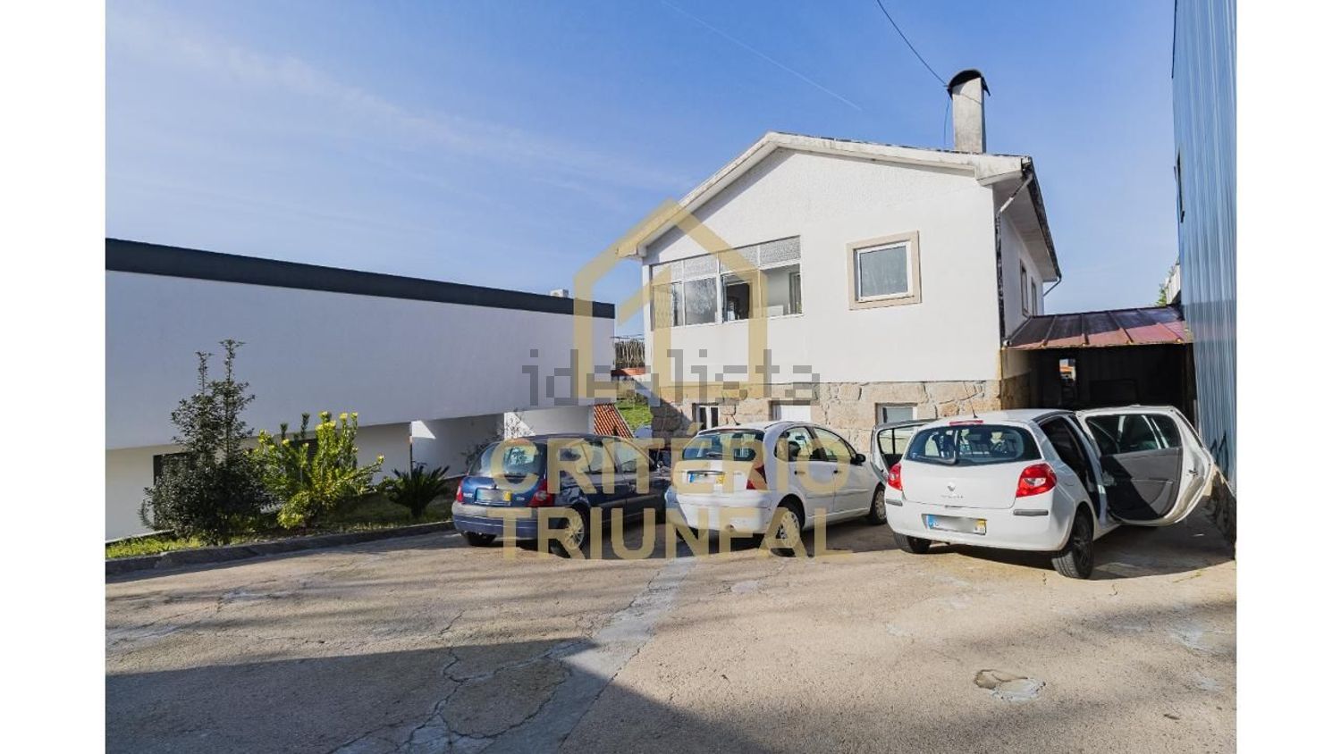 小楼房或独栋别墅出售在 Silvares - Pias - Nogueira - Alvarenga - 外立面