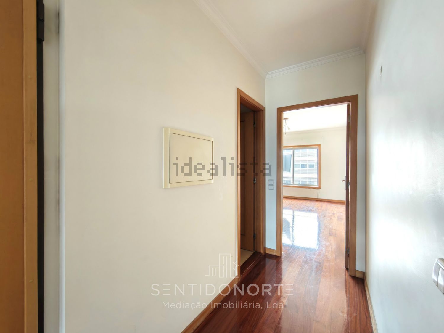 公寓 t3出售在Rua do Verdelho da Urbanização do Pinheiral, 313 - 过道