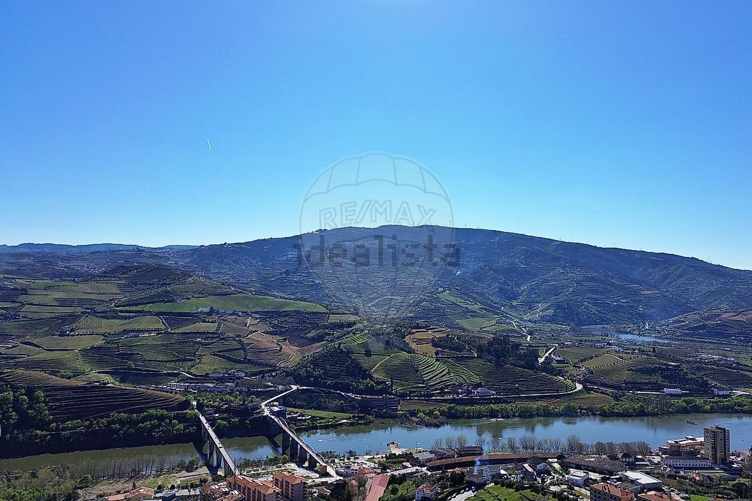 庄园出售在Avenida Diocese de Vila Real - 视线