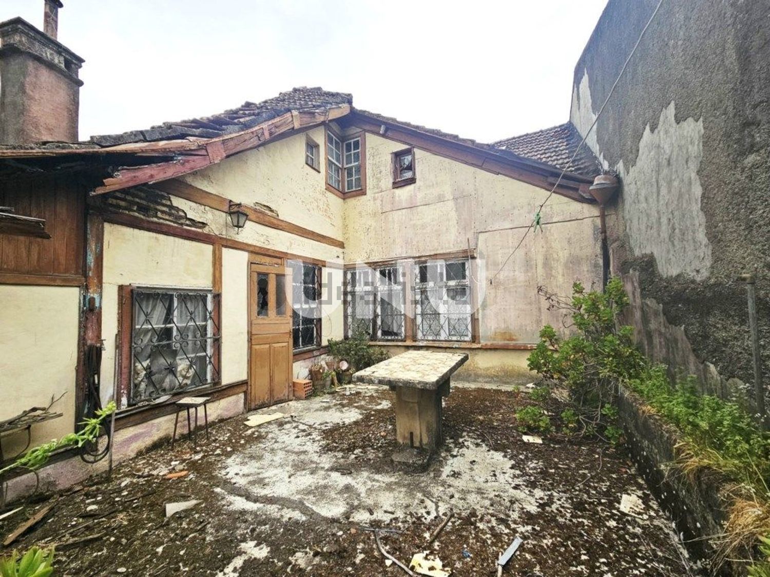 小楼房或独栋别墅出售在 Zona Histórica - 阳台