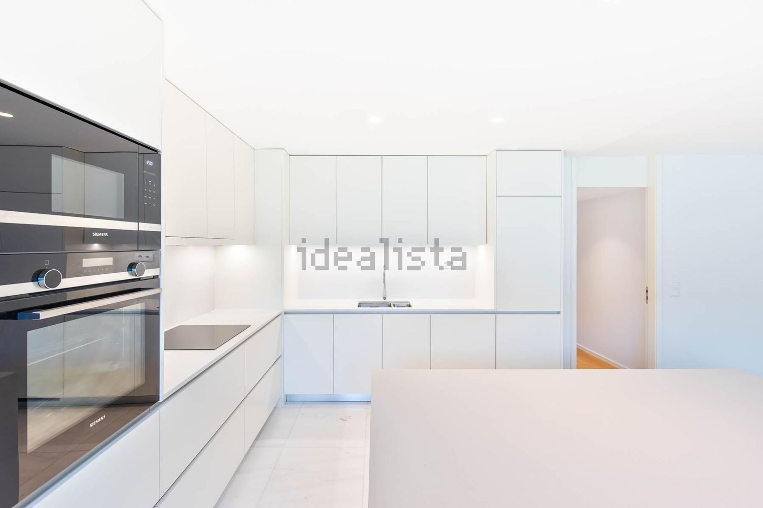 公寓 t3出售在 Bairro Azul - Parque Eduardo VII - 厨房