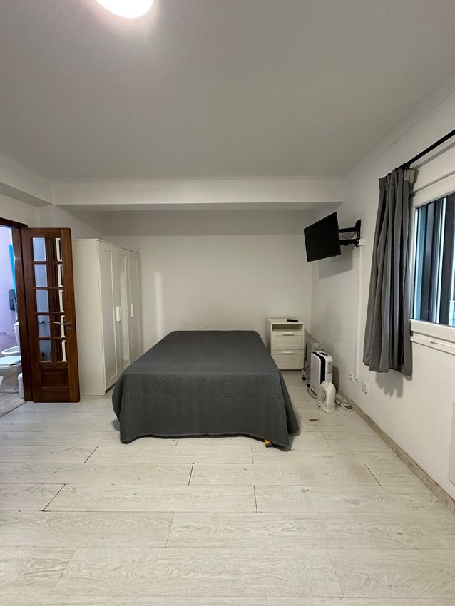 出租t0（单人公寓）在Rua Val Flores, 14 a
