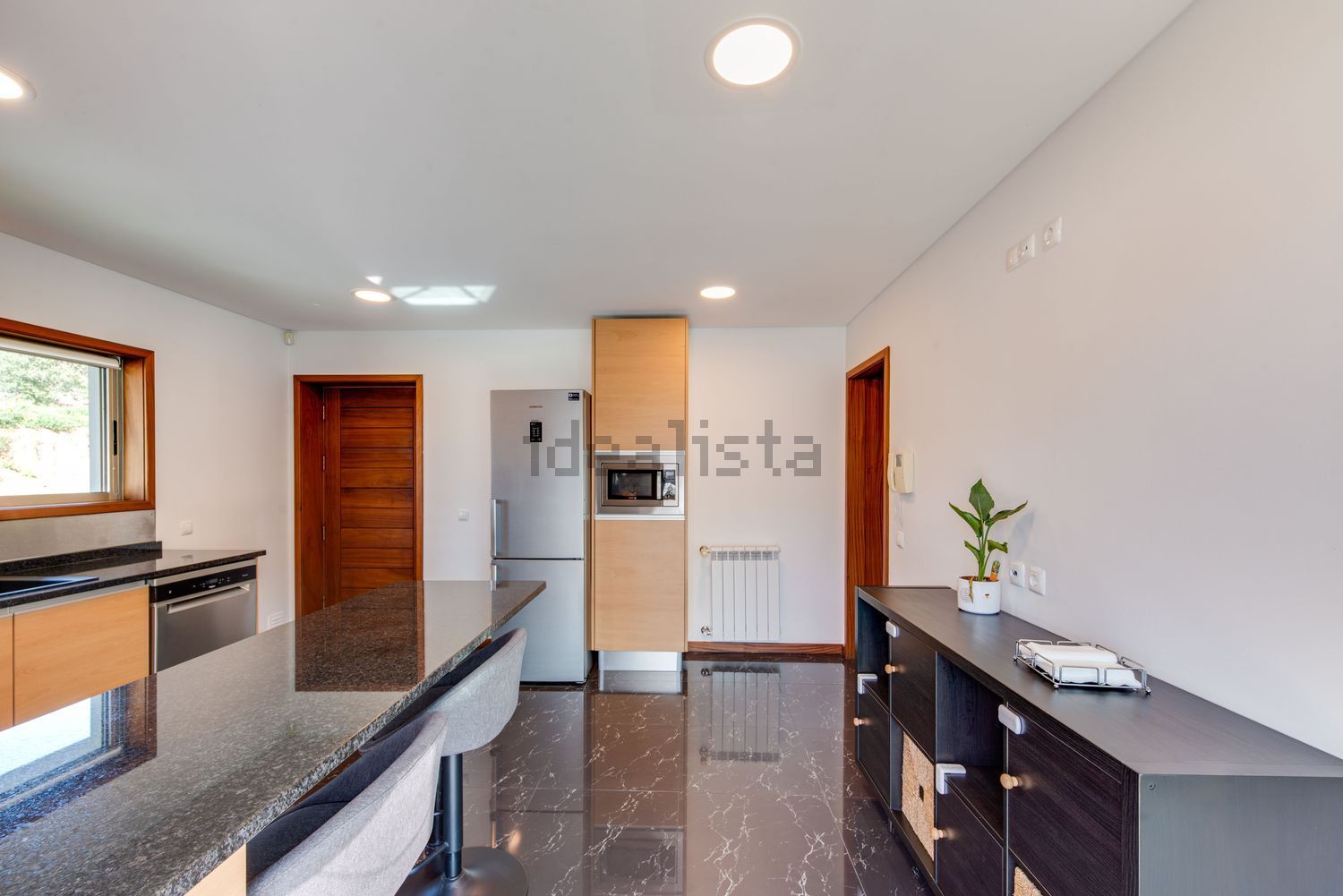 小楼房或独栋别墅出售在 Serzedo e Perosinho - 厨房