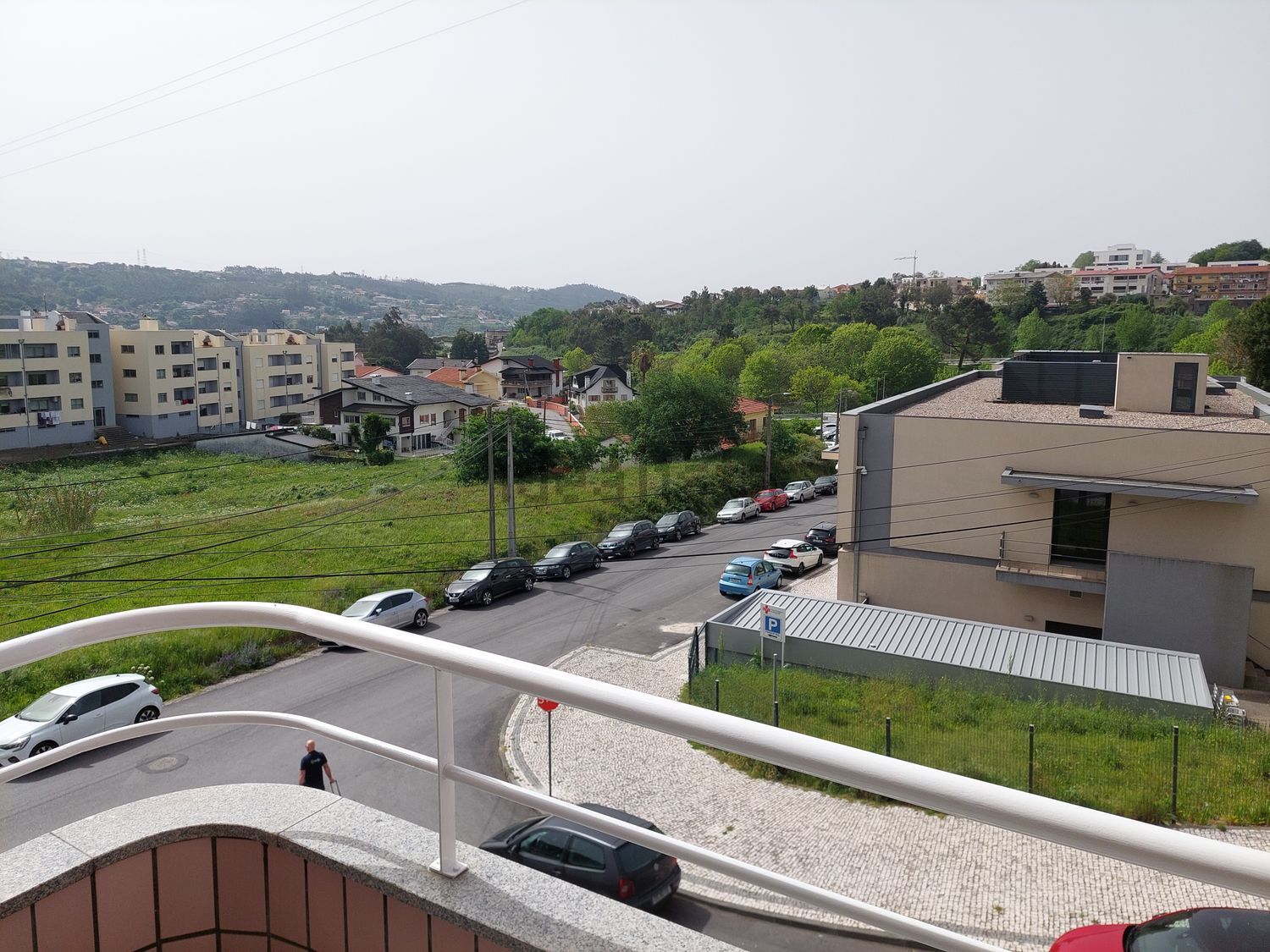 出租公寓 t2在Rua Madalena Sotto, 3720 -126 - 露台