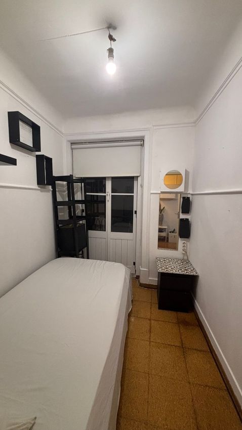 出租房间在Rua do Diário de Notícias, 28