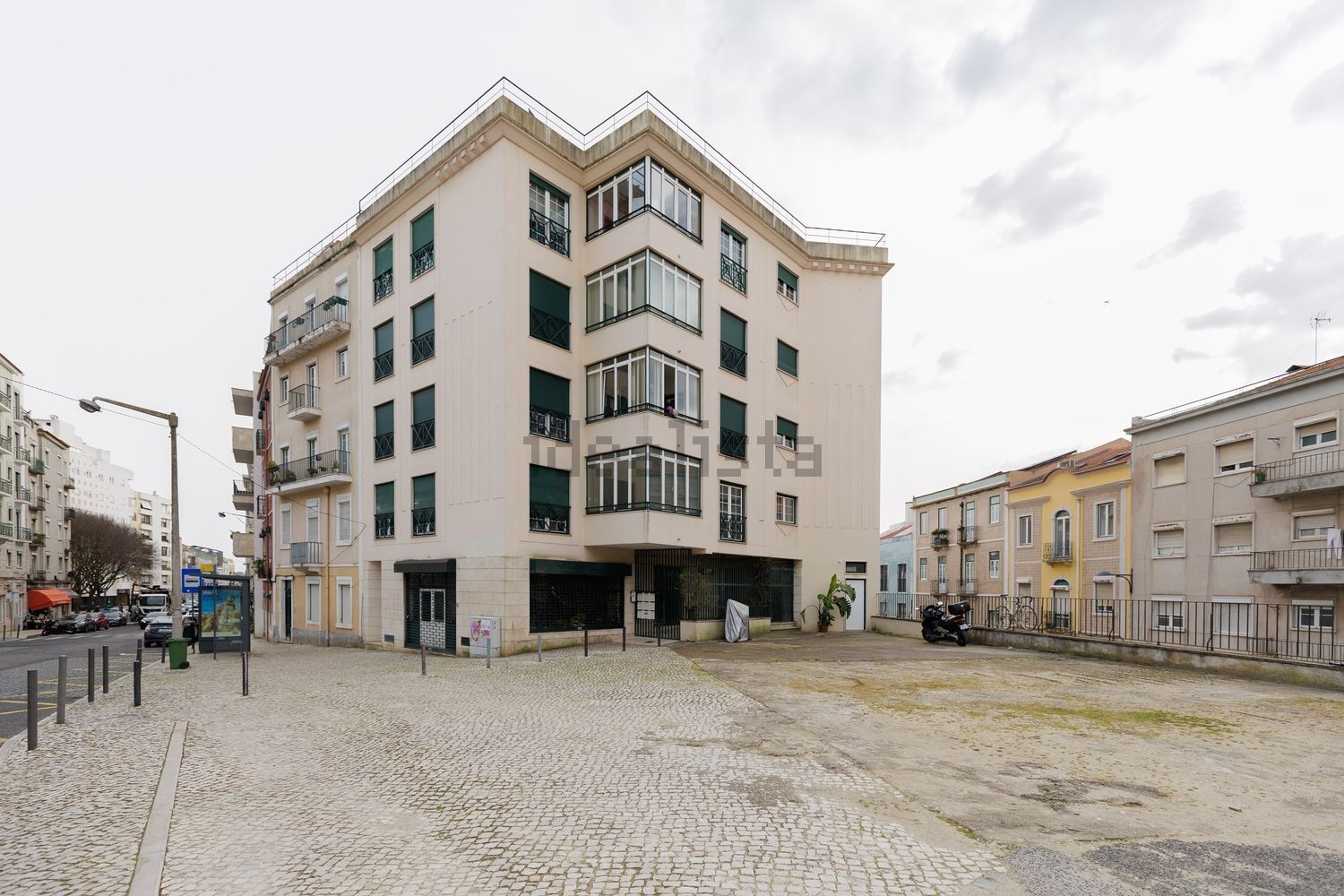 公寓 t2出售在Rua da Penha de França, 165 - 视线