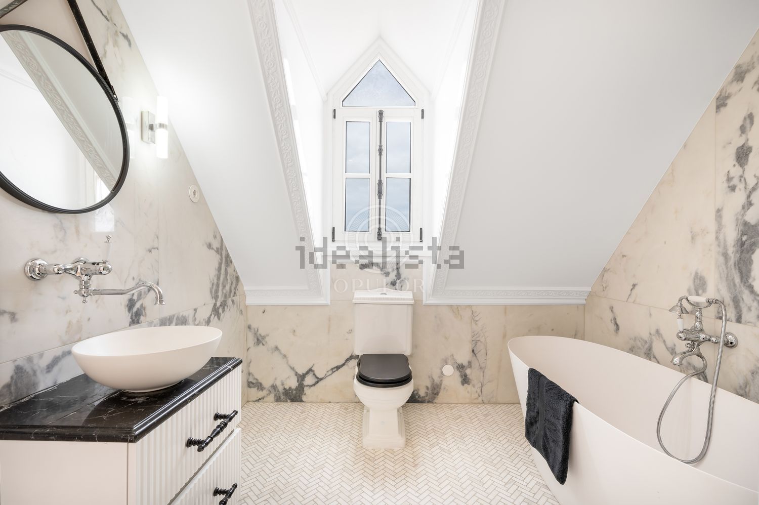 出租小楼房或独栋别墅在Rua Soto Maior, 24 - 卫生间