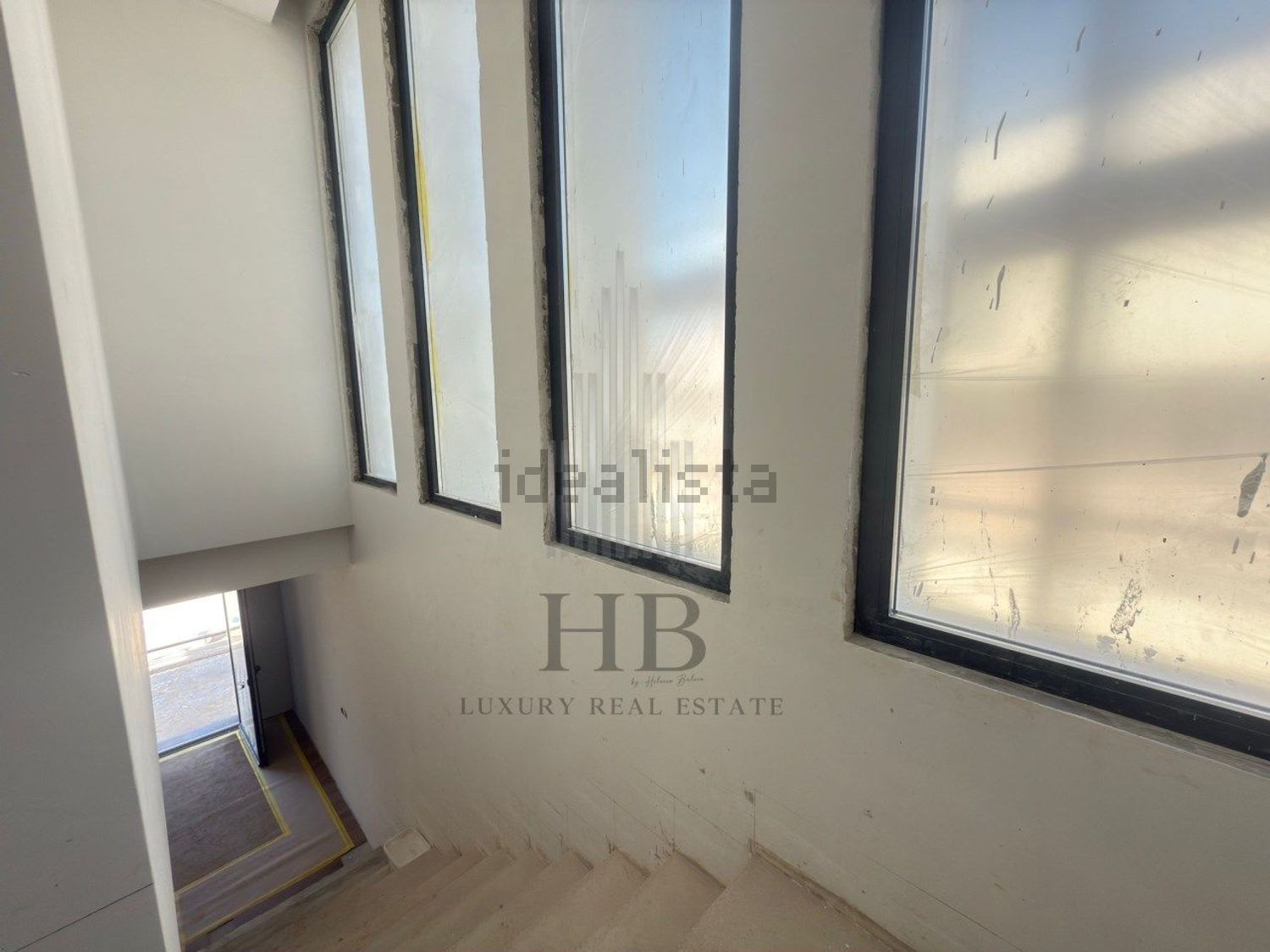 小楼房或独栋别墅出售在 Albarraque - 照片