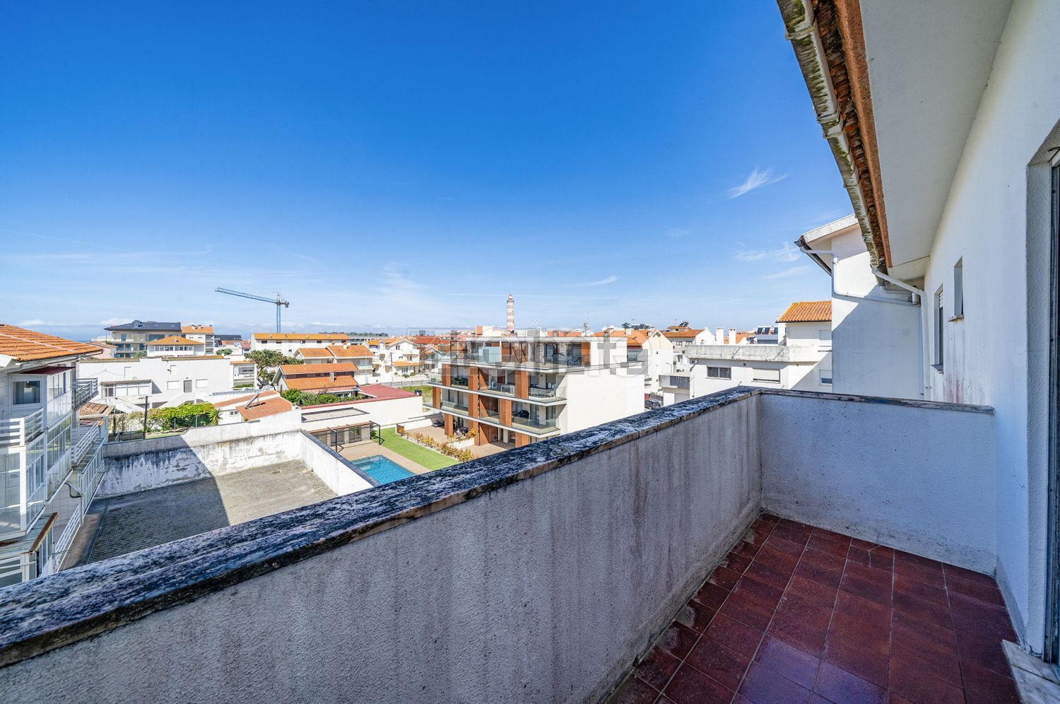 公寓 t1出售在Rua da Praia, 49 - 门廊