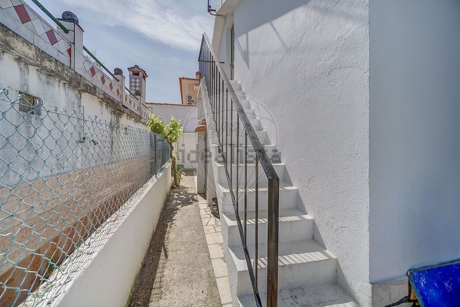 小楼房或独栋别墅出售在Rua Adriano de Paiva s/n - 详情