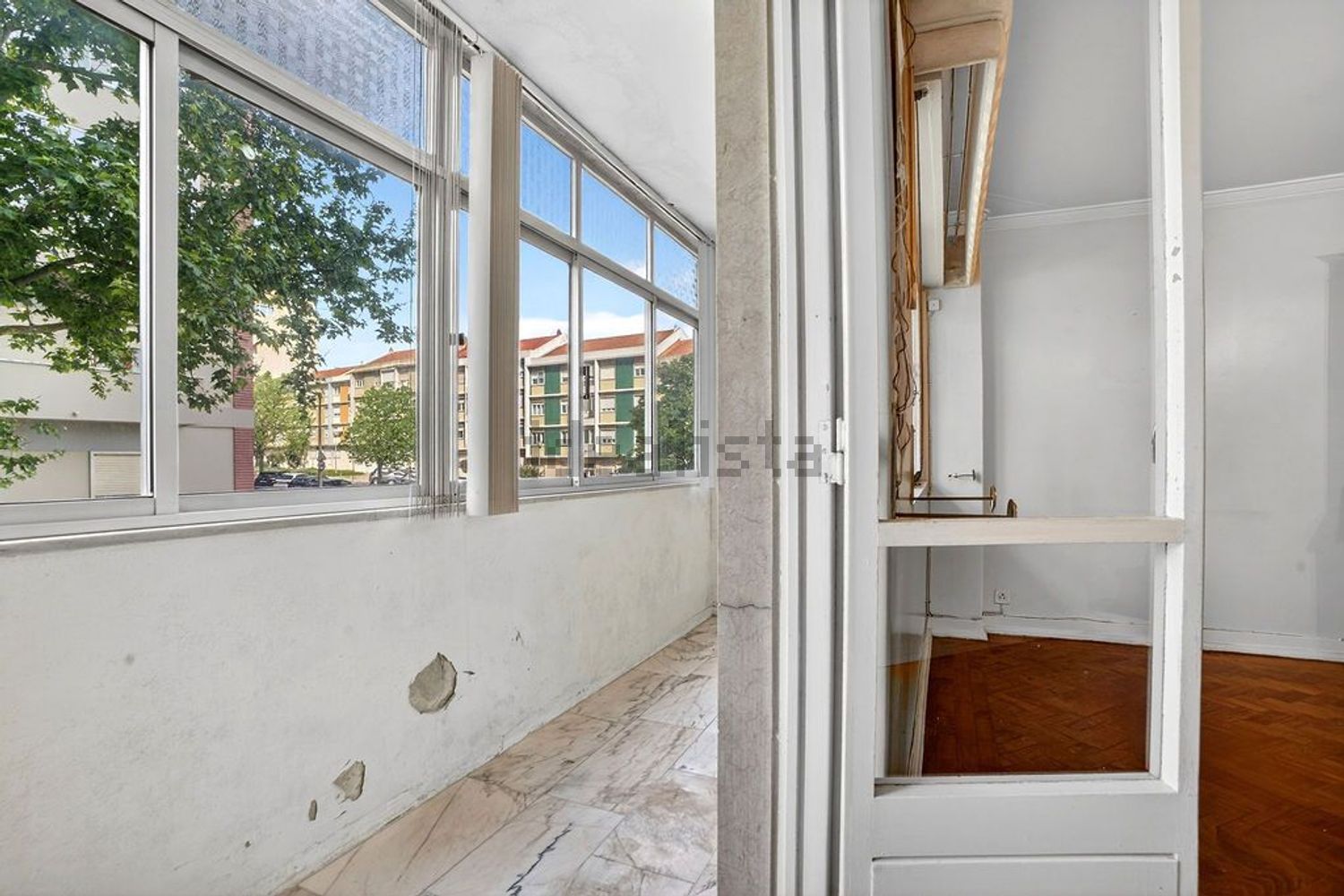 复式公寓出售在Rua Rainha Dona Luísa de Gusmão - 过道