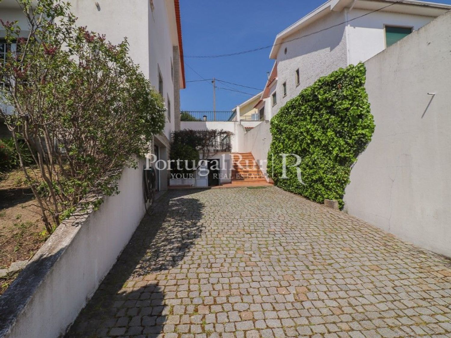 小楼房或独栋别墅出售在Rua da Quinta do Sol - 外立面