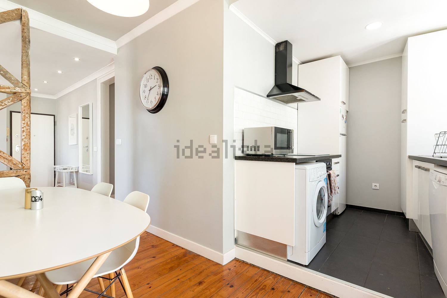 出租公寓 t3在Rua da Rosa, 152 - 餐厅