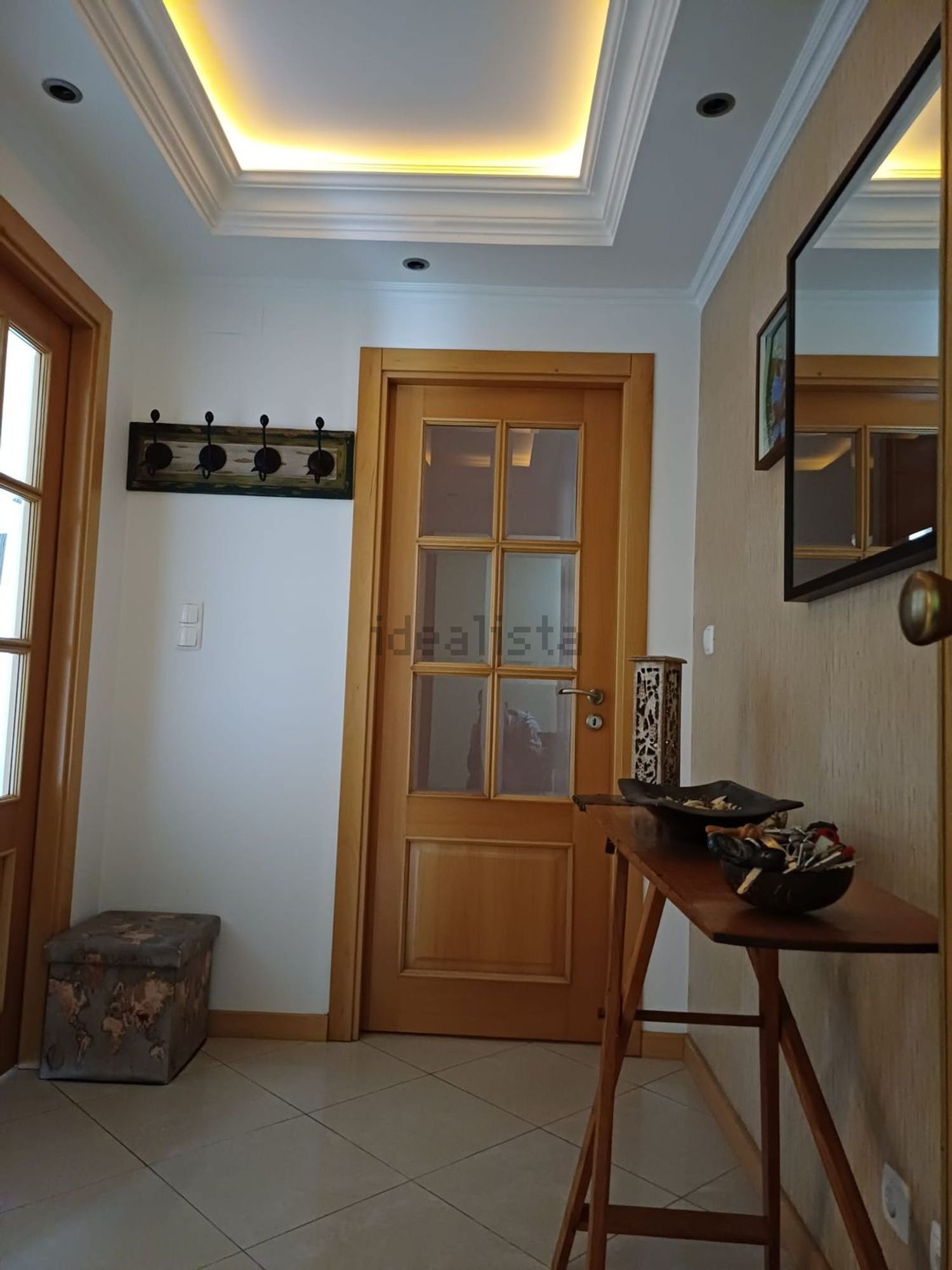 公寓 t2出售在Rua Fonte dos Castanheiros, 7 - 前厅