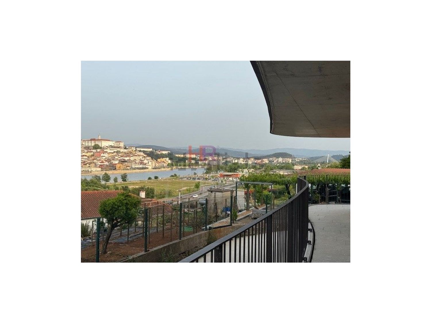 公寓 t3出售在 Santa Clara e Castelo Viegas - 视线