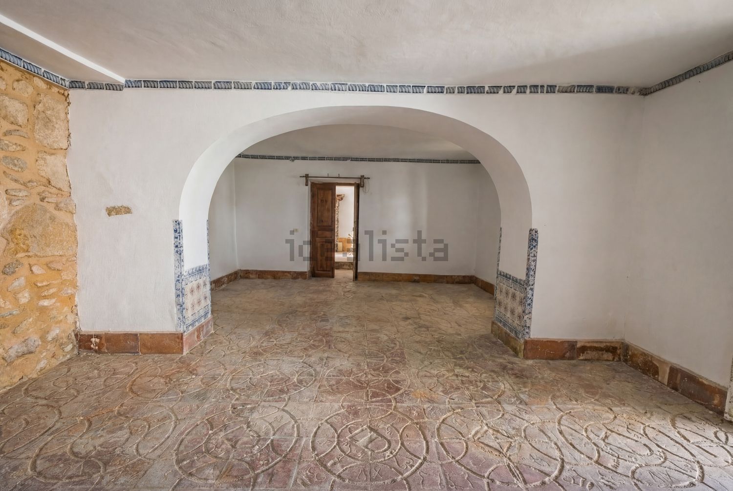 小楼房或独栋别墅出售在 Centro de Oliveira de Azeméis - 过道