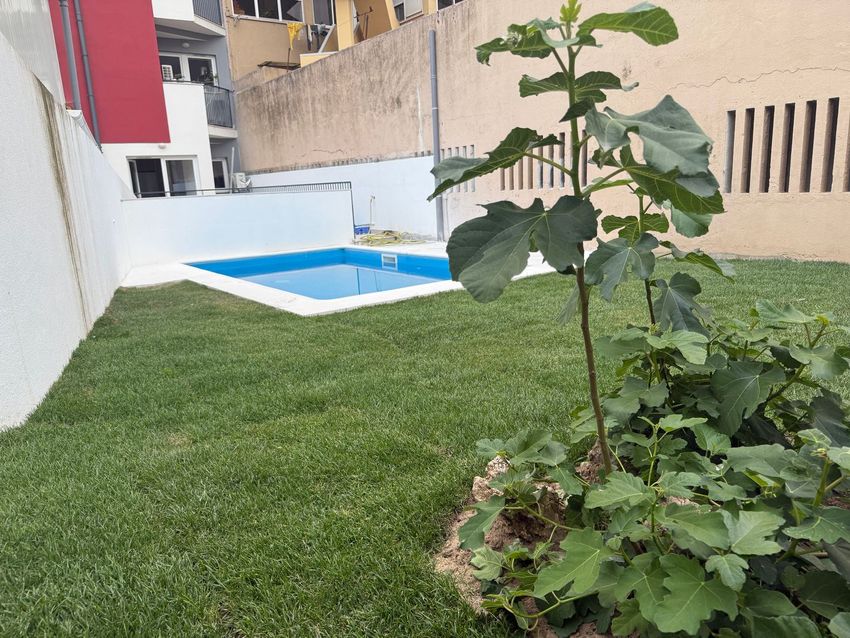 出租公寓 t2在Rua Castelo Branco Saraiva, 15