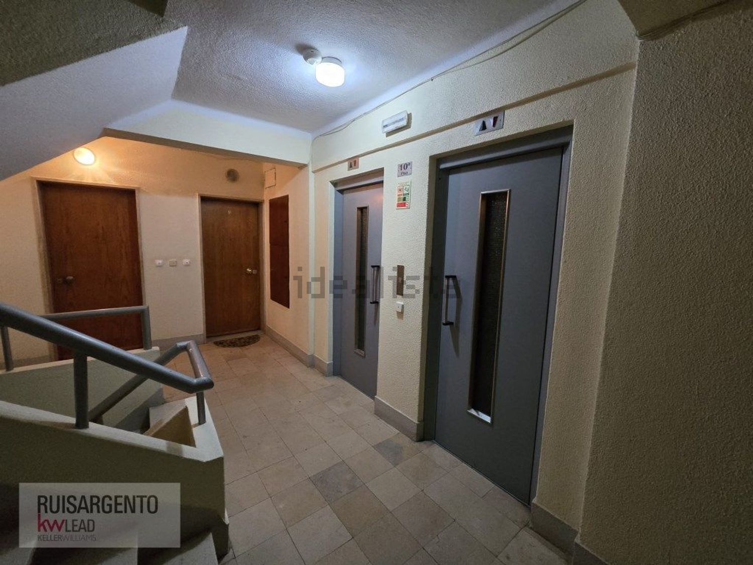 公寓 t3出售在Avenida Dom Vicente Afonso Valente - 过道