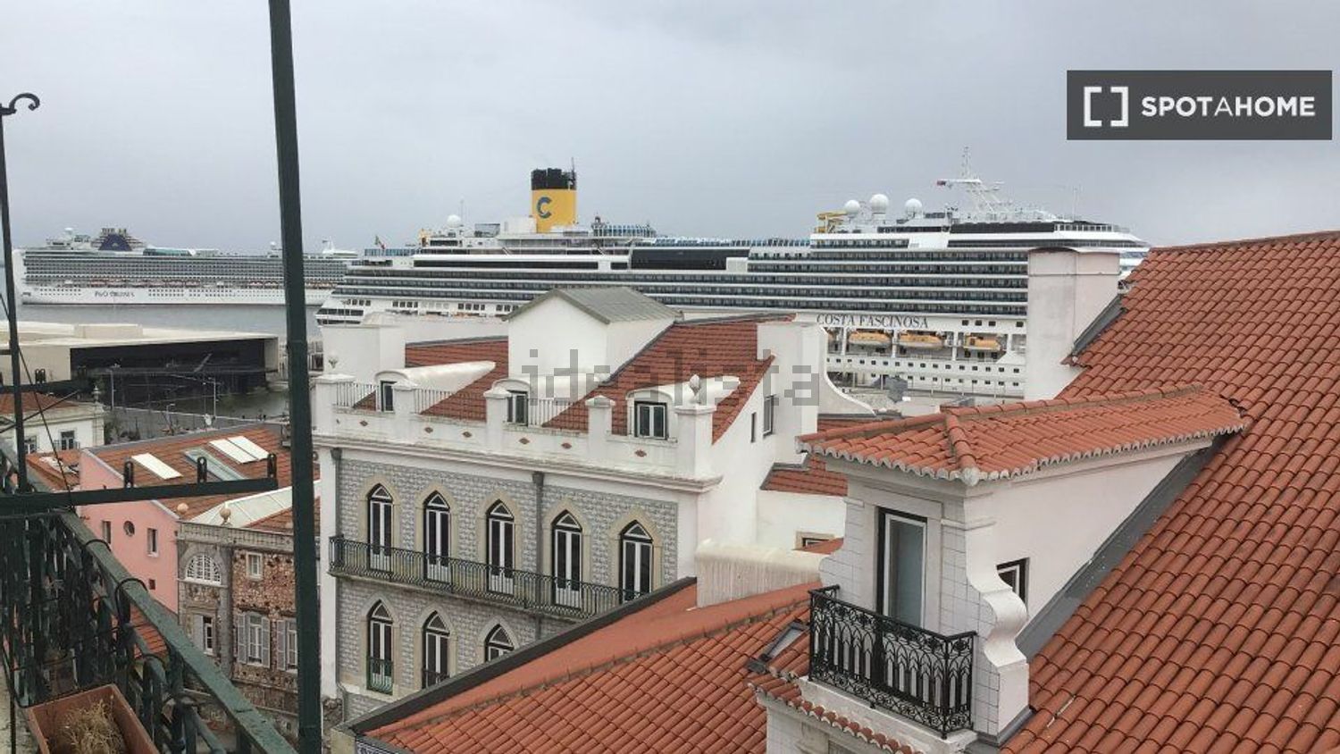 出租房间在Rua de São João da Praça - 照片