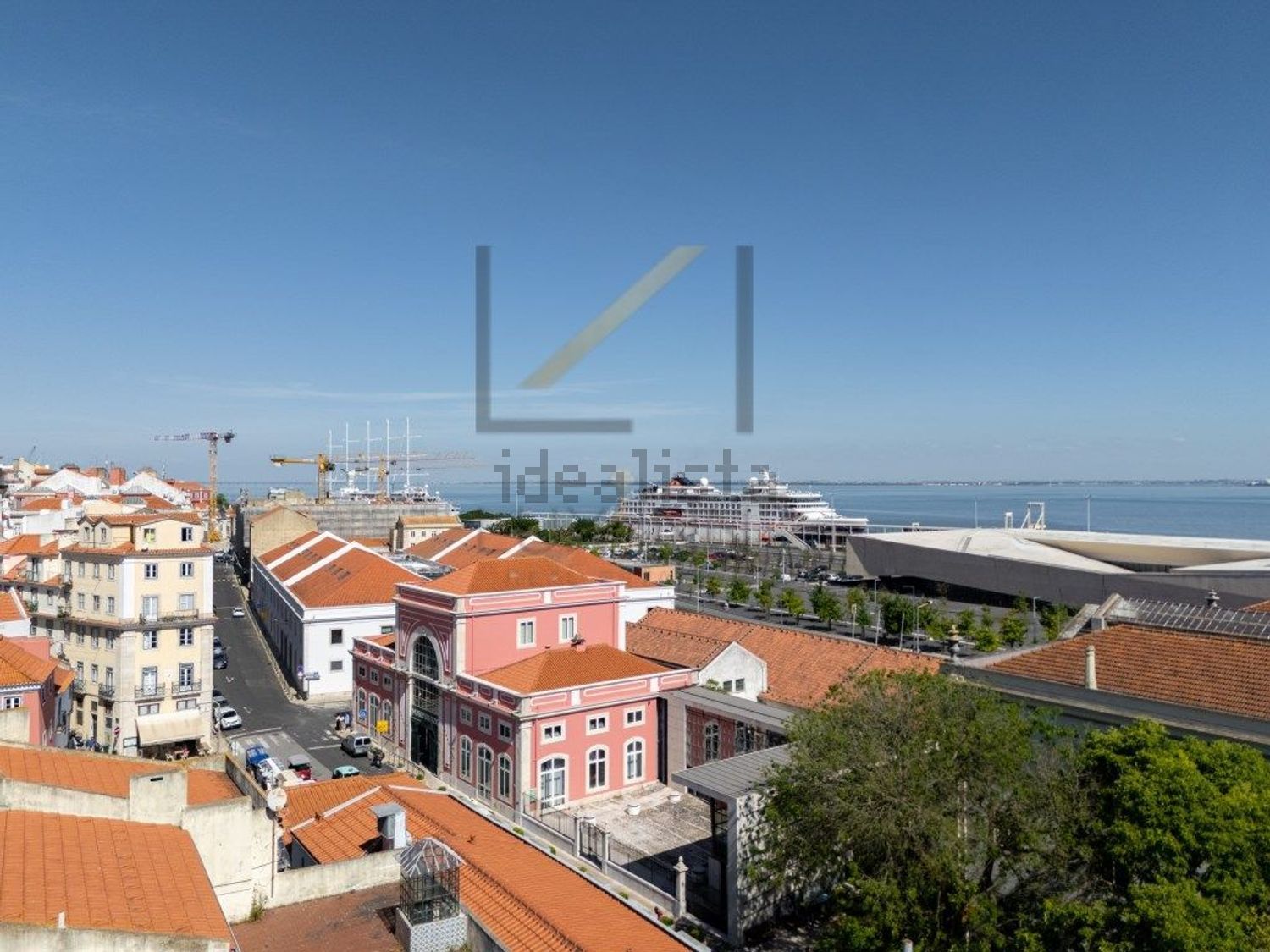 公寓 t2出售在Rua do Terreiro do Trigo - 视线