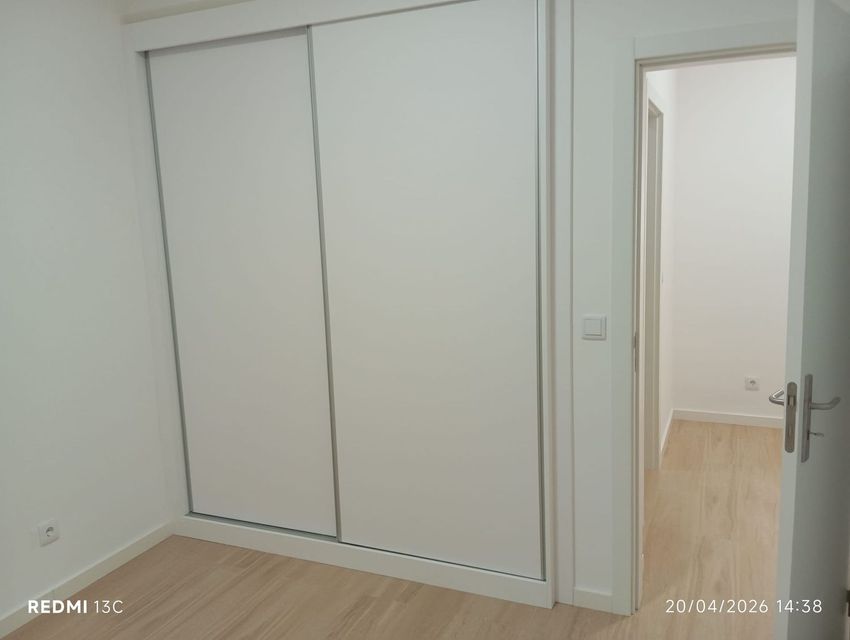 出租公寓 t2在Rua António Apolinário da Silva, 19