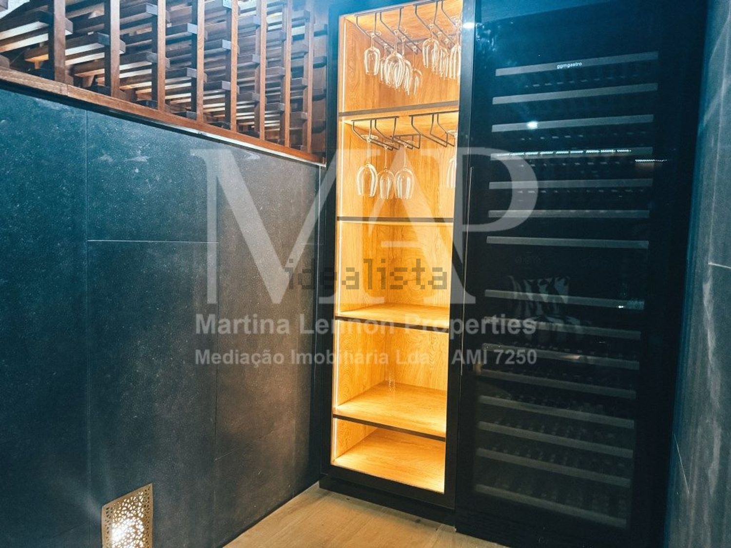出租小楼房或独栋别墅在 Vila de Sintra - Monserrate - 试衣间