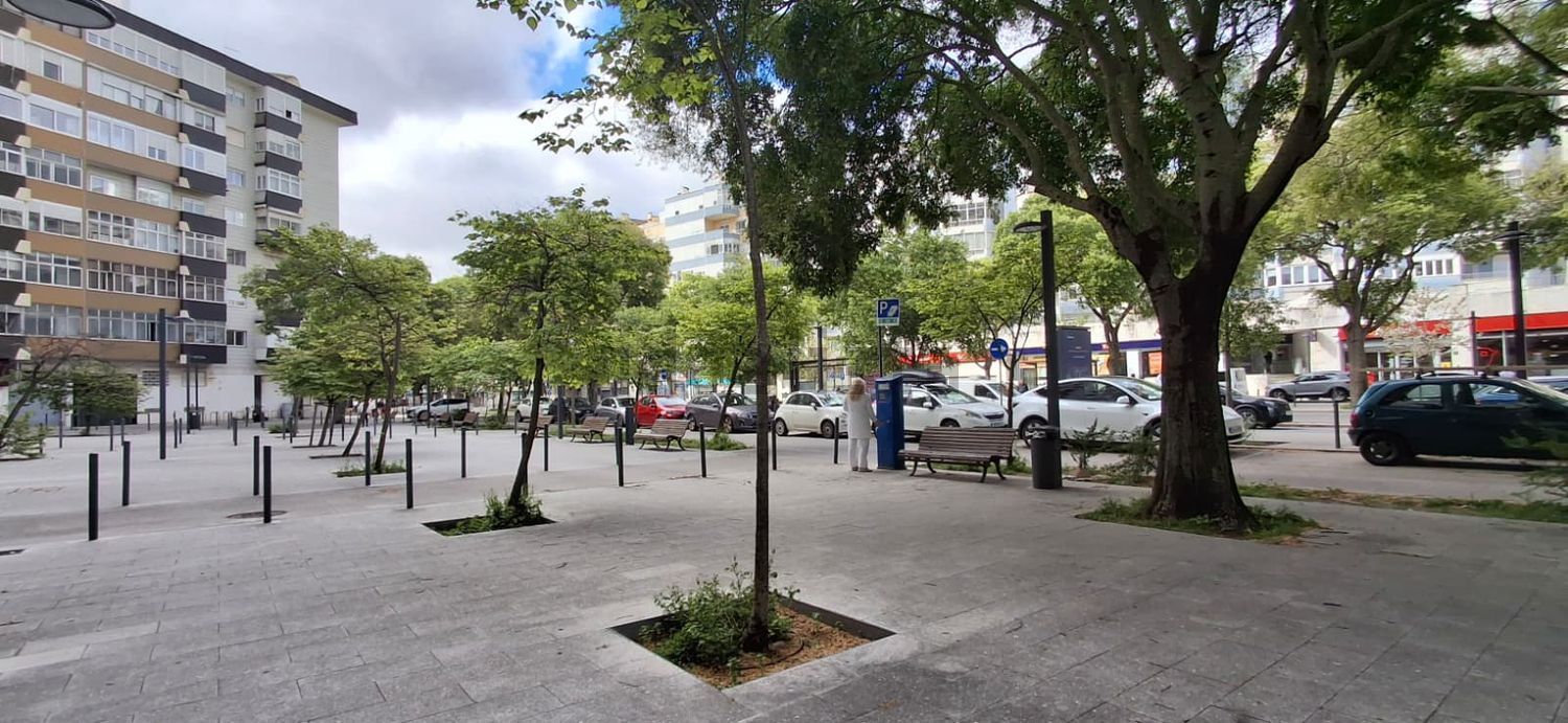 出租公寓 t2在Alameda das Linhas de Torres, 258 - 外立面