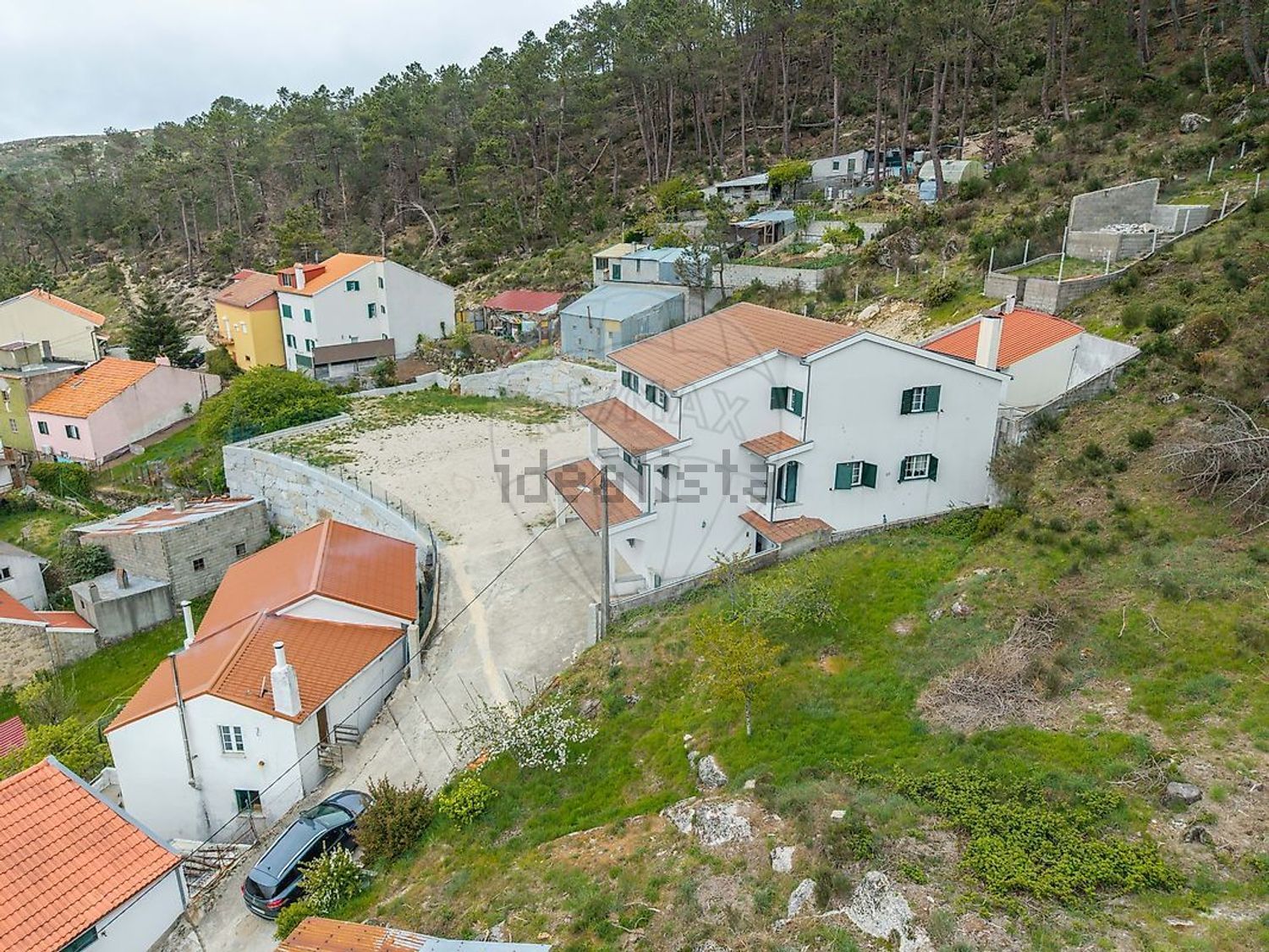 小楼房或独栋别墅出售在 Casa da Fonte - 游泳池