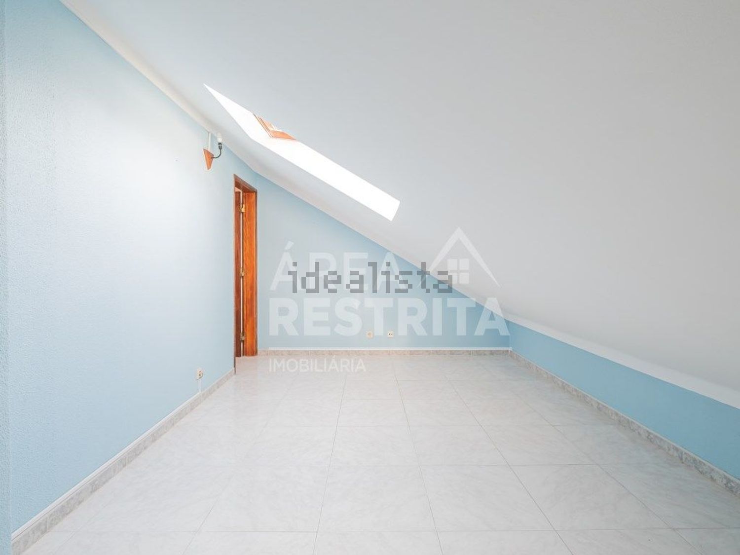 公寓 t2出售在Rua Serra da Arrábida - 照片