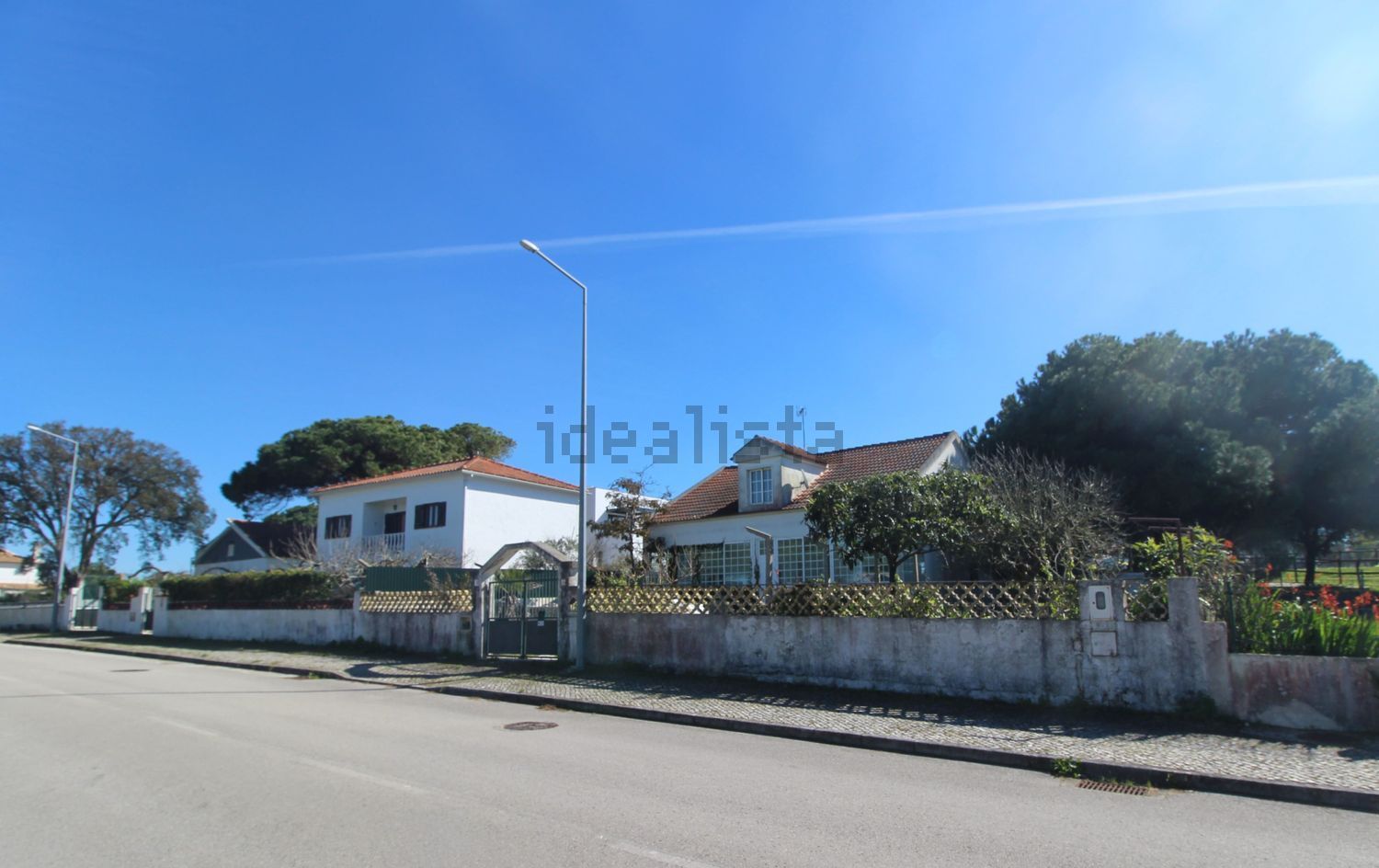 小楼房或独栋别墅出售在 Lagoa de Albufeira - 外立面