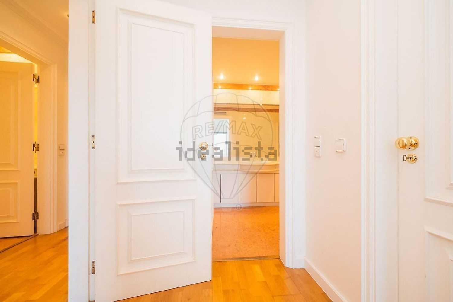 出租公寓 t2在Rua Professor Moisés Amzalak, 2 - 照片