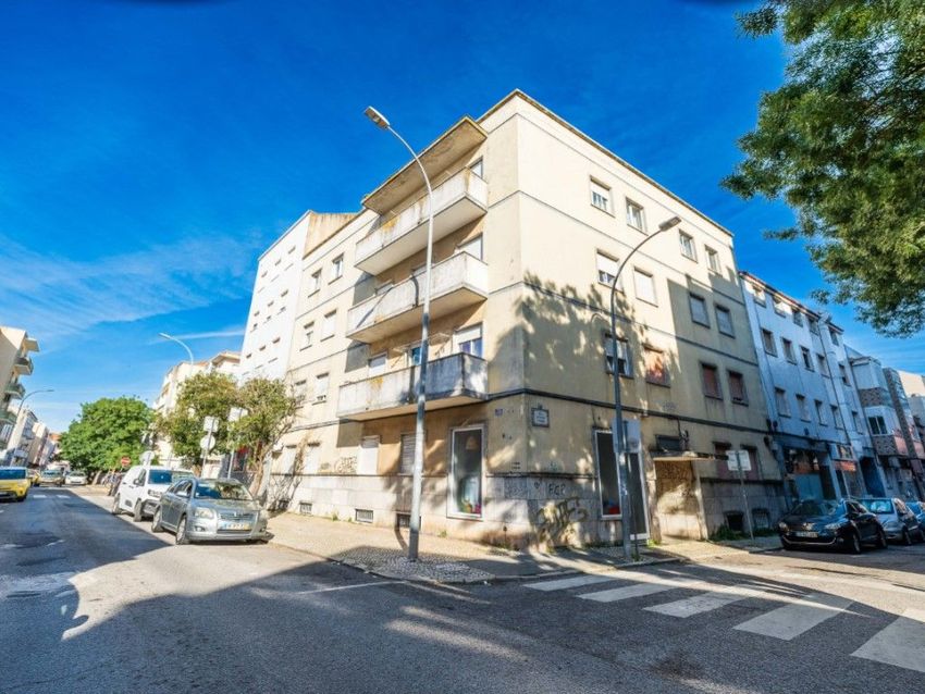 公寓 t2出售在Rua António Correia