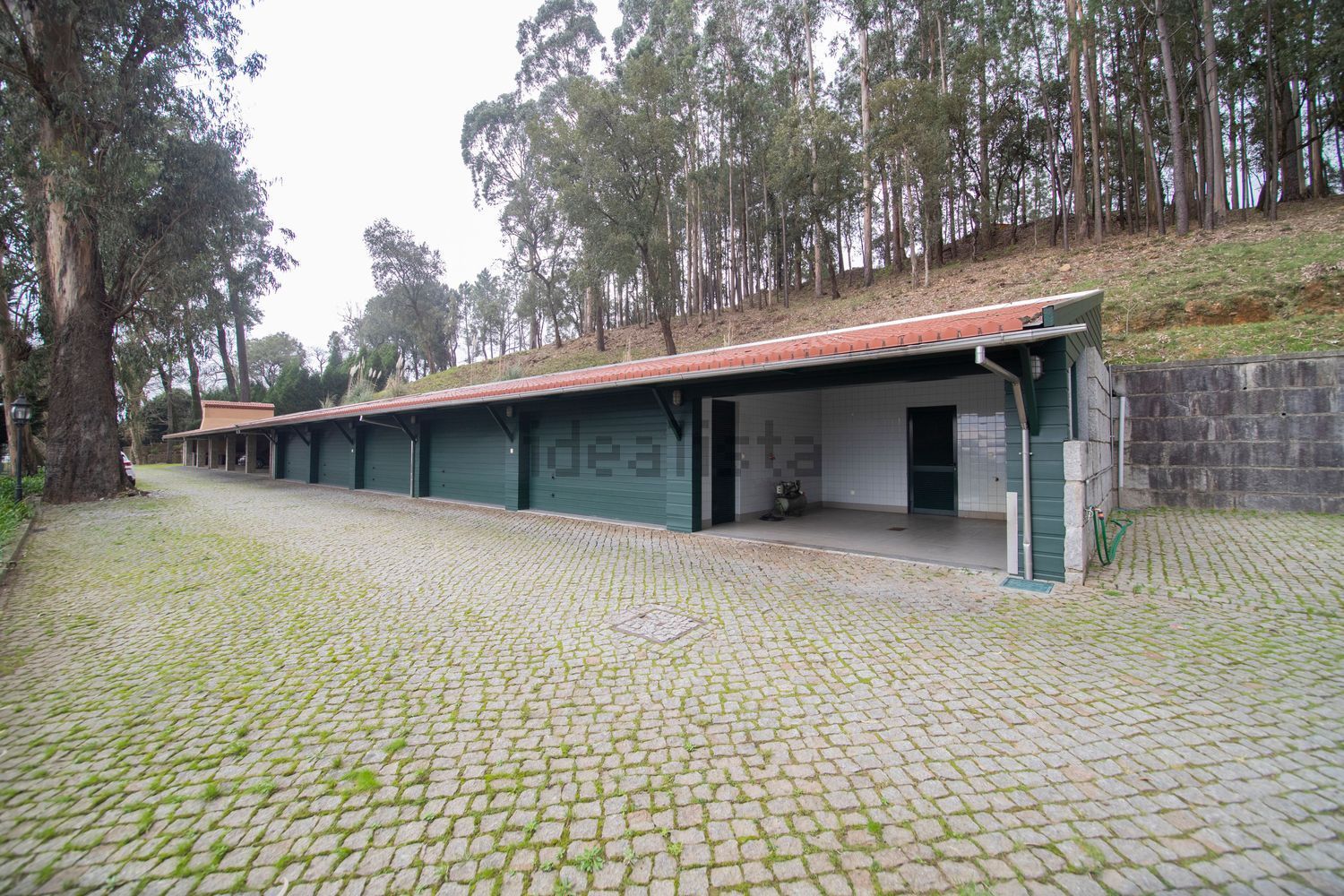 小楼房或独栋别墅出售在 Santiago De Riba-ul - 外立面
