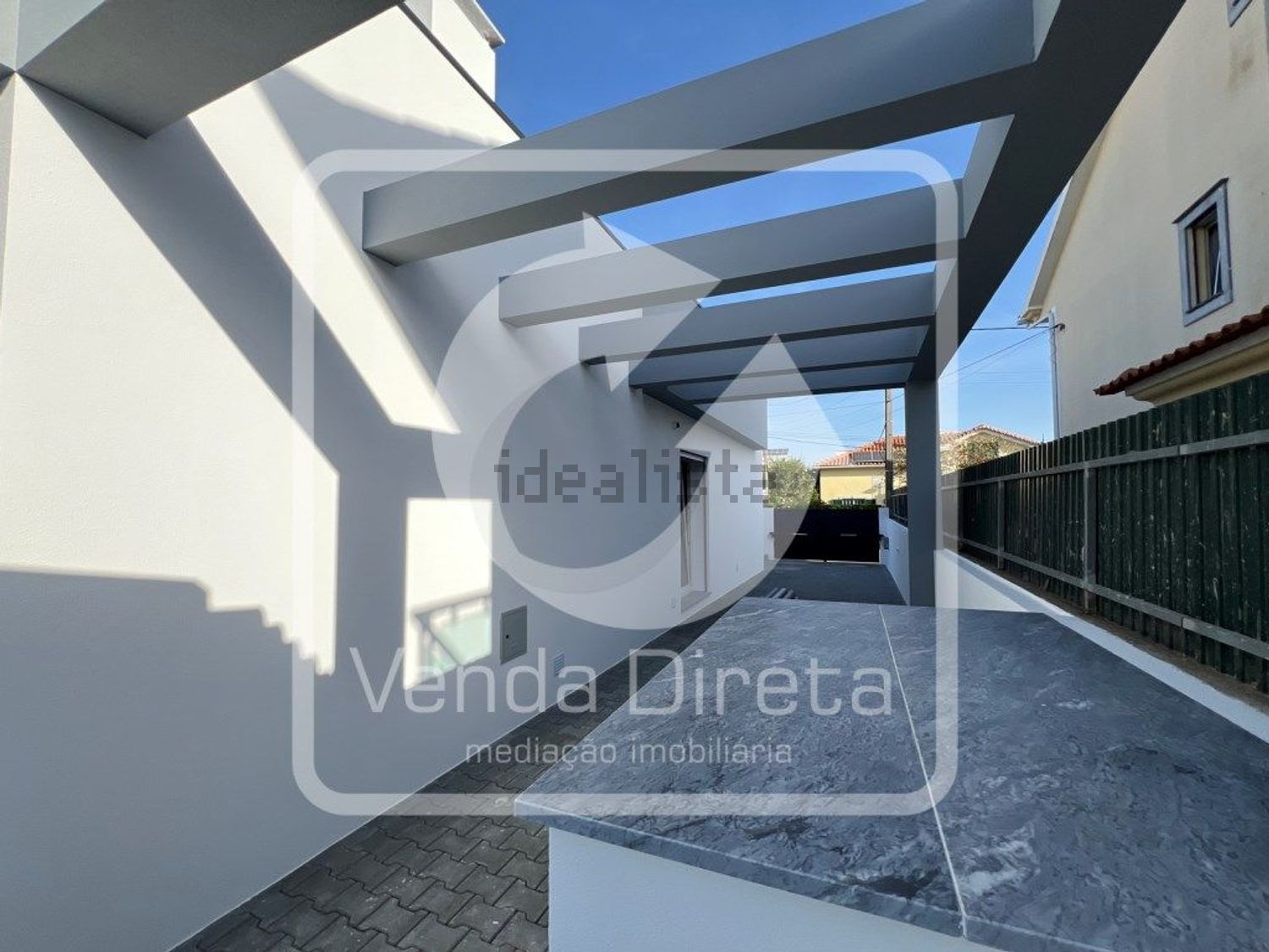 小楼房或独栋别墅出售在Rua Cidade do Porto - 阳台